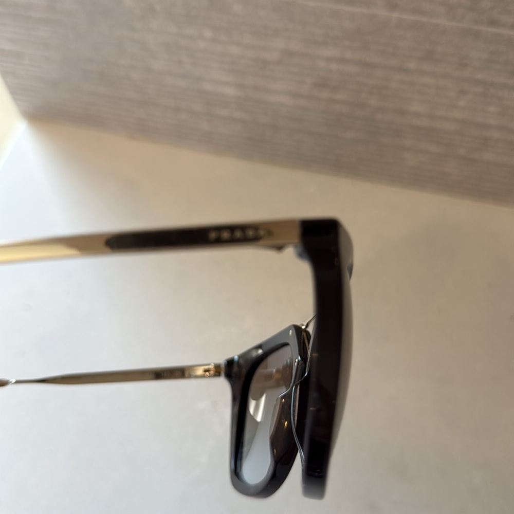 Prada PR 13QS CATWALK Sunglasses! - Picture 9 of 11